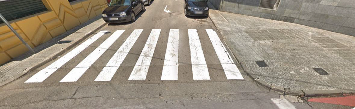 Imatge pels mitjans: C/ Flor de Lis – pas de vianants – fer que sigui accessible per tothom