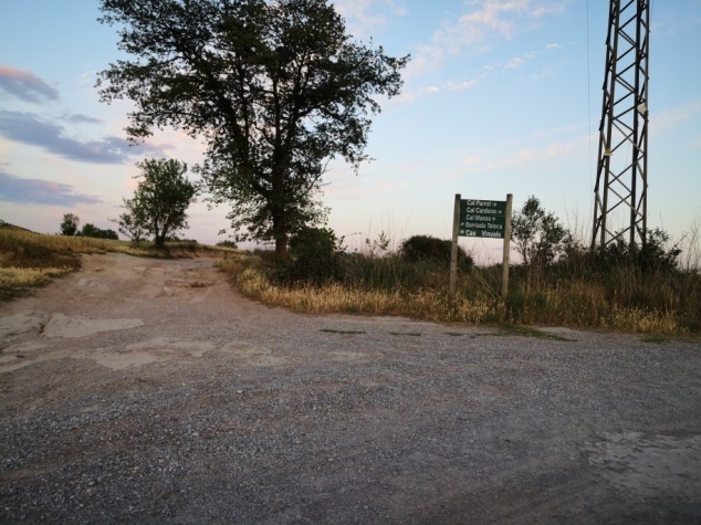 Imatge pels mitjans: Enllumenat Camí Torre Santa Caterina de Casa Marti a trencall Casa Masa – Cal Teleca
